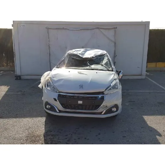 PEUGEOT 208 '2019 1.6 E-HDI FAP BLANCO
