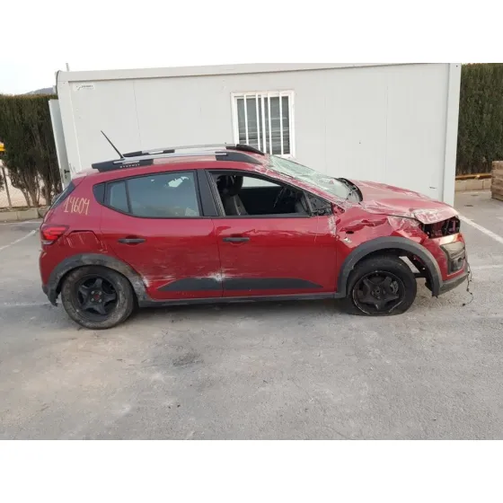 DACIA SANDERO '2021 STEPWAY ROJO