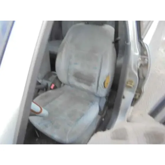 DAEWOO LANOS '1999 S GRIS