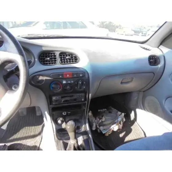 HYUNDAI LANTRA BERLINA (RD) '1999 1.6 GLS BLANCO