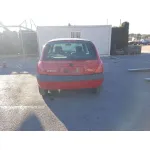 RENAULT CLIO II FASE I (B/CBO) '1998 1.2 ROJO