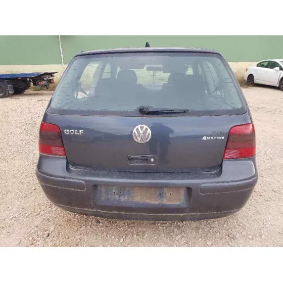 VOLKSWAGEN GOLF IV BERLINA (1J1) '2000 HIGHLINE 4MOTION GRIS OSCURO