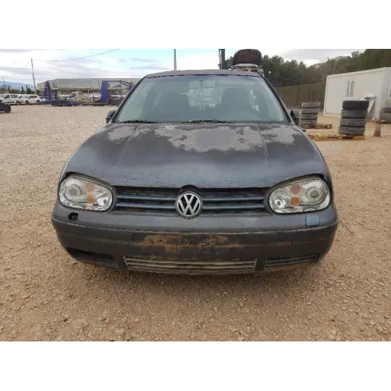 VOLKSWAGEN GOLF IV BERLINA (1J1) '2000 HIGHLINE 4MOTION GRIS OSCURO