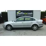 VOLKSWAGEN PASSAT BERLINA (3B2) '1999 TRENDLINE GRIS PLATA