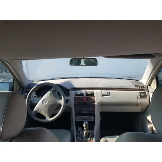 MERCEDES CLASE E (W210) BERLINA DIESEL '2000 270 CDI (210.016) AZUL