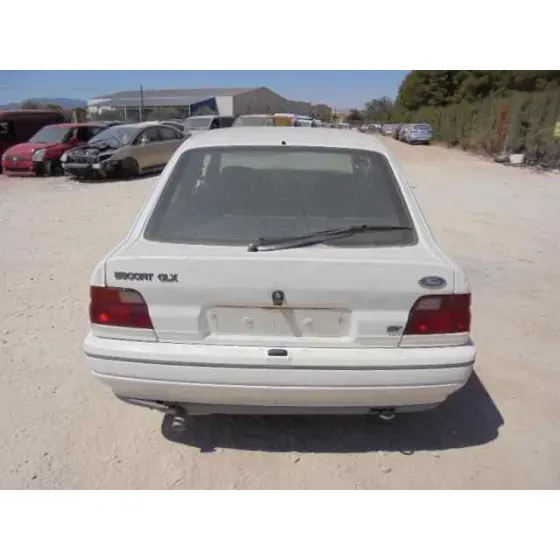 FORD ESCORT BERLINA/TURNIER '1992 CLX BERLINA BLANCO