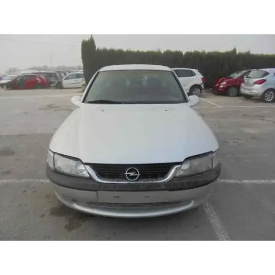 OPEL VECTRA B BERLINA '1996 CD GRIS