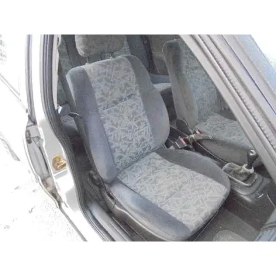OPEL VECTRA B BERLINA '1996 CD GRIS