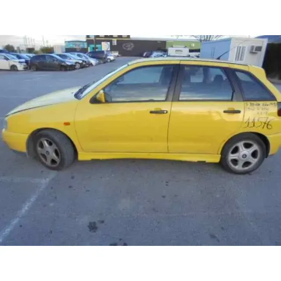 SEAT IBIZA (6K) '1998 GT AMARILLO