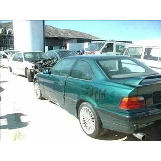 BMW SERIE 3 COUPE (E36) '1990 2.0 24V VERDE