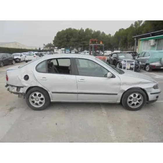 SEAT TOLEDO (1M2) '2000 SELECT GRIS