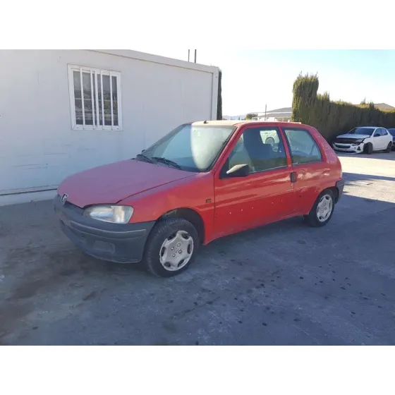 PEUGEOT 106 (S2) '1998 MAX ROJO