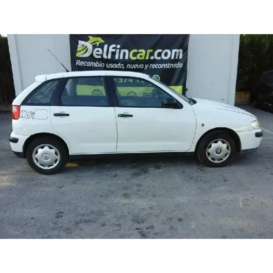 SEAT IBIZA (6K1) '2000 STELLA BLANCO