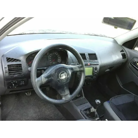 SEAT IBIZA (6K1) '2000 STELLA BLANCO