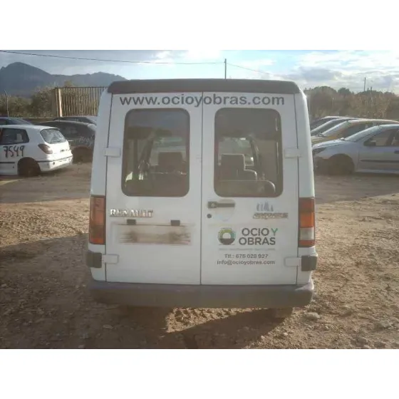 RENAULT RAPID/EXPRESS (F40) '1992 1.6 D FAMILIAR (F404) BLANCO