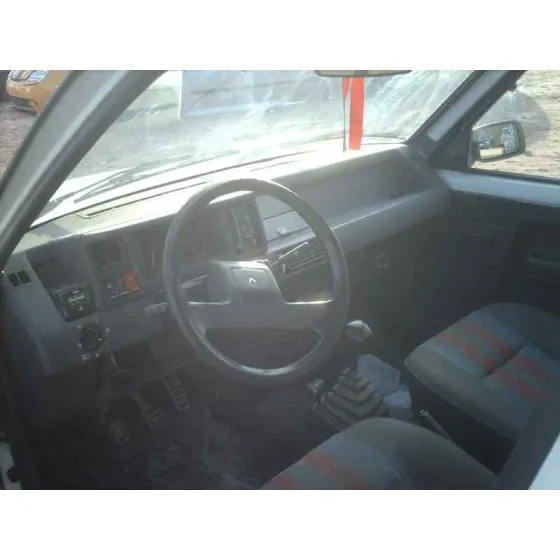 RENAULT RAPID/EXPRESS (F40) '1992 1.6 D FAMILIAR (F404) BLANCO