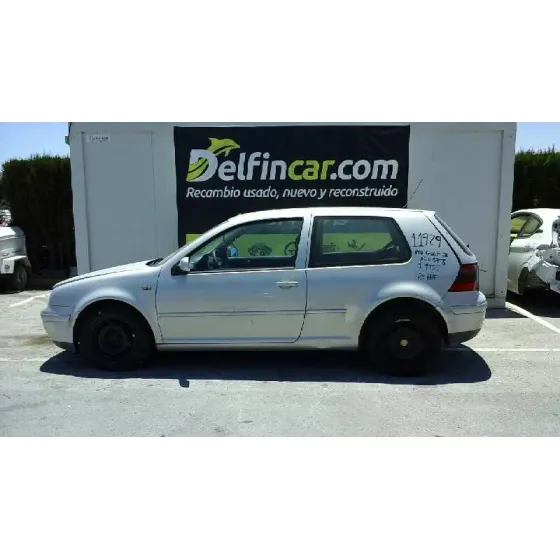 VOLKSWAGEN GOLF IV BERLINA (1J1) '1998 BASICO GRIS PLATA
