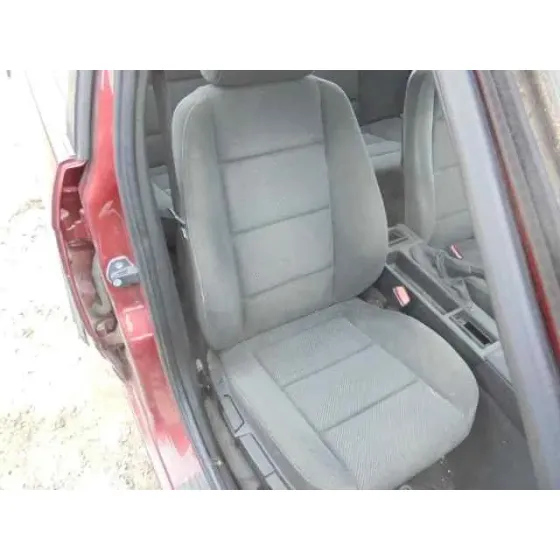 BMW SERIE 3 BERLINA (E36) '1993 318I GRANATE
