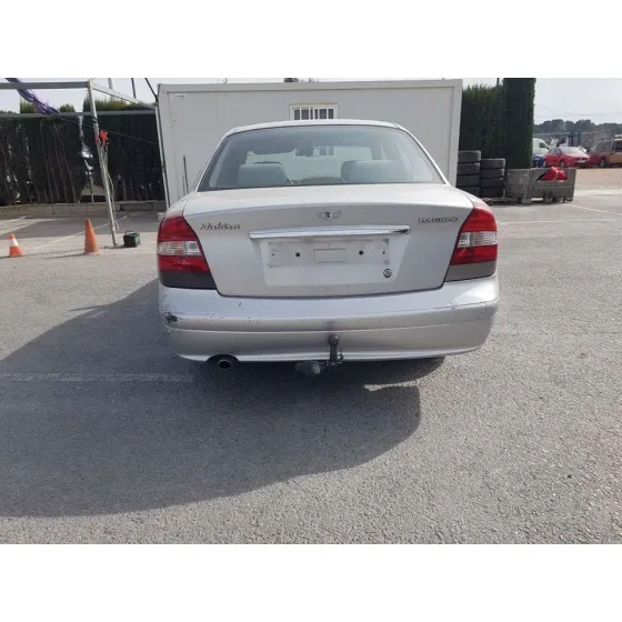 DAEWOO NUBIRA BERLINA '1999 SX GRIS