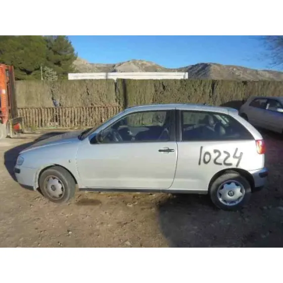SEAT IBIZA (6K1) '2000 SELECT GRIS