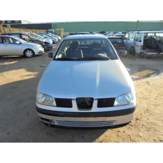 SEAT IBIZA (6K1) '2000 SELECT GRIS
