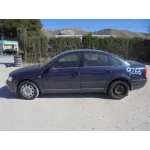 VOLKSWAGEN PASSAT BERLINA (3B2) VOLKSWAGEN PASSAT BERLINA (3B2) '1998 BASICO AZUL 1996