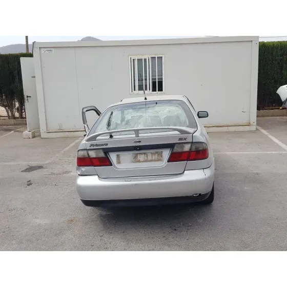 NISSAN PRIMERA BERLINA (P11) '1997 SLX GRIS