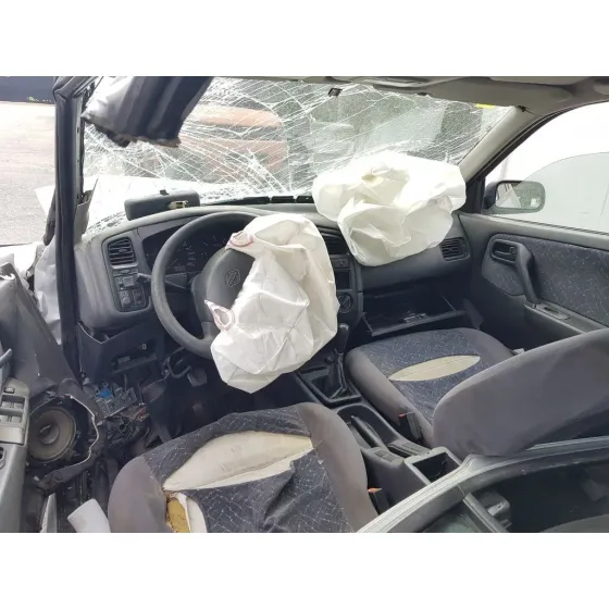 NISSAN PRIMERA BERLINA (P11) '1997 SLX GRIS