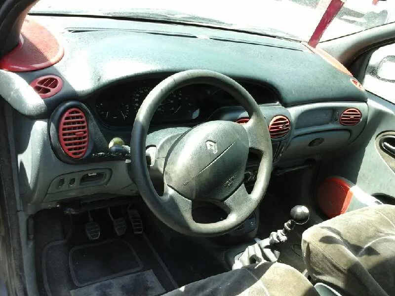 RENAULT MEGANE I SCENIC (JA0) '1999 1.6 16V KALEIDO GRIS