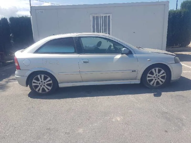 OPEL ASTRA G BERLINA '1999 SPORTIVE GRIS