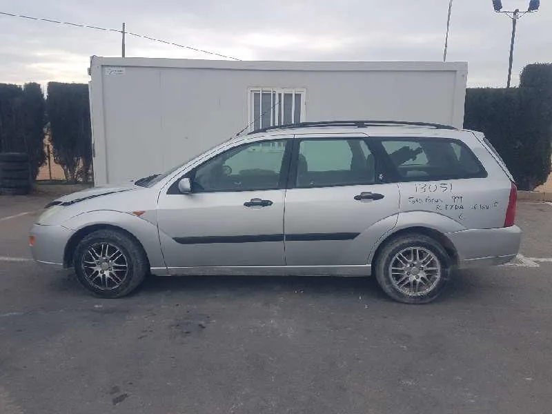 FORD FOCUS TURNIER (CAK) '1999 AMBIENTE GRIS