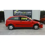 FORD FOCUS BERLINA (CAK) '1999 TREND ROJO