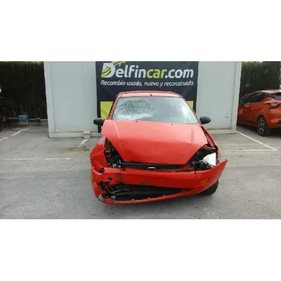 FORD FOCUS BERLINA (CAK) '1999 TREND ROJO