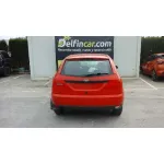 FORD FOCUS BERLINA (CAK) '1999 TREND ROJO
