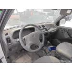NISSAN TERRANO/TERRANO.II (R20) NISSAN TERRANO/TERRANO.II (R20) '1995 SLX FAMILIAR BLANCO 1993