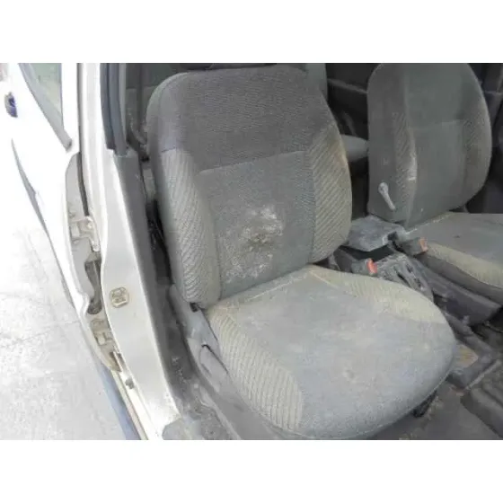 NISSAN TERRANO/TERRANO.II (R20) '1995 SLX FAMILIAR BLANCO