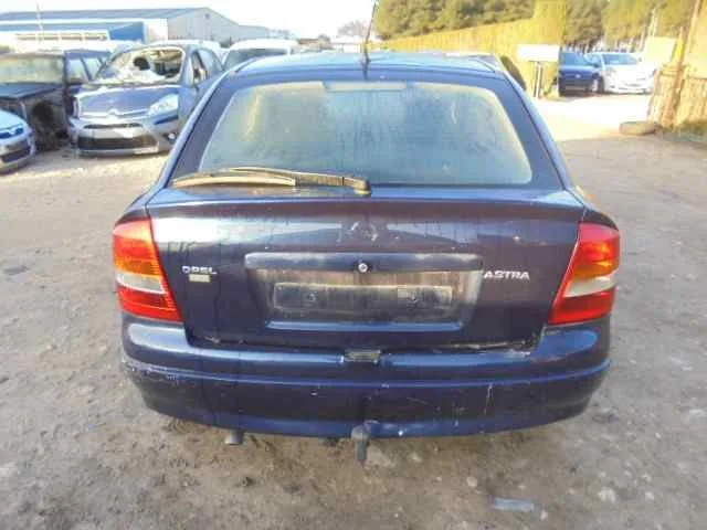 OPEL ASTRA G BERLINA '1998 CLUB AZUL
