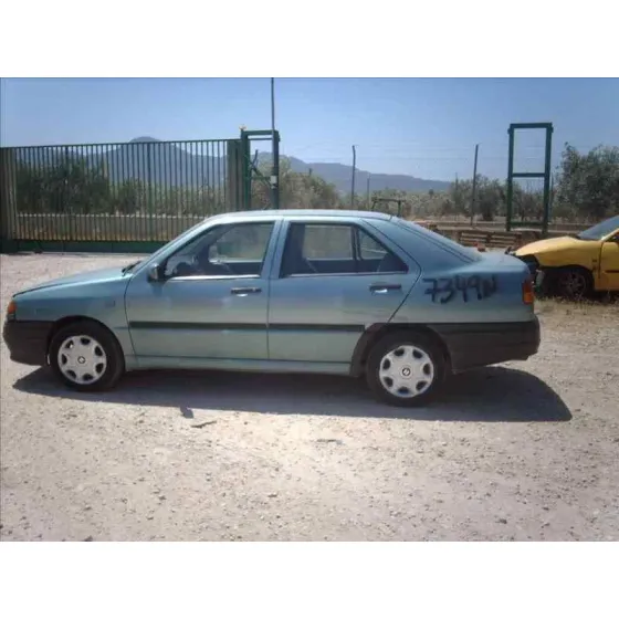 SEAT TOLEDO (1L) '1995 SE VERDE