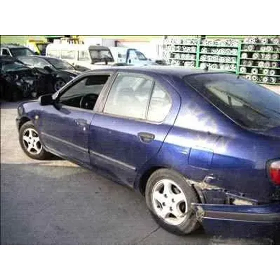 NISSAN PRIMERA BERLINA (P11) '1996 GX AZUL