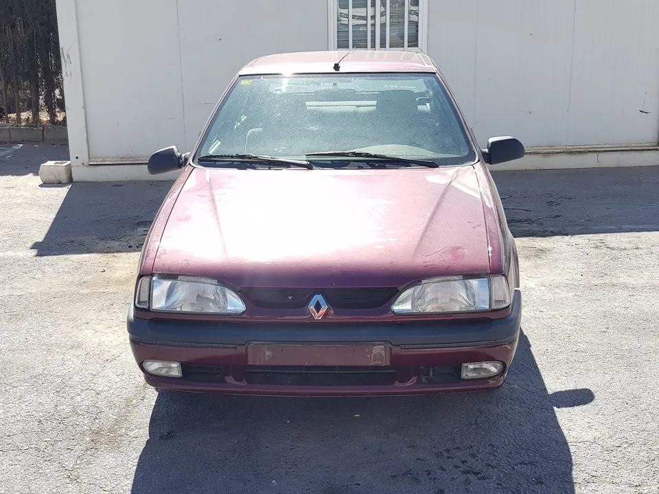 RENAULT 19 CHAMADE '1994 ADAGIO GRANATE
