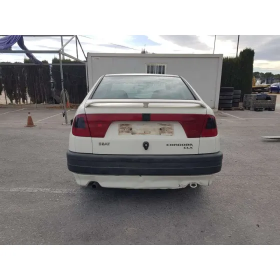 SEAT CORDOBA BERLINA (6K2) '1995 DREAM BLANCO