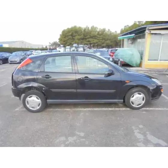 FORD FOCUS BERLINA (CAK) '2000 AMBIENTE NEGRO