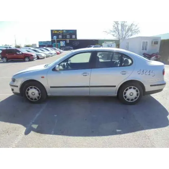 SEAT TOLEDO (1M2) '2000 SELECT GRIS