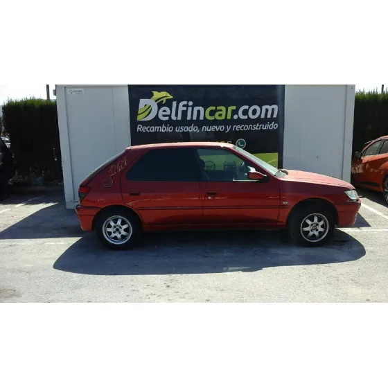 PEUGEOT 306 BERLINA 3/4/5 PUERTAS (S2) '2000 XR GRANATE