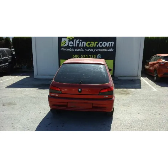 PEUGEOT 306 BERLINA 3/4/5 PUERTAS (S2) '2000 XR GRANATE