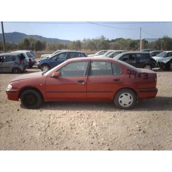 NISSAN PRIMERA BERLINA (P11) '1996 SLX GRANATE