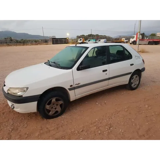 PEUGEOT 306 BERLINA 3/4/5 PUERTAS (S2) '1997 GRAFFIC BLANCO