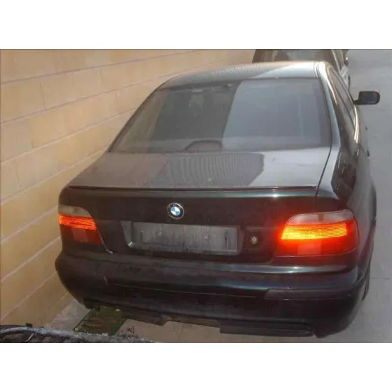 BMW SERIE 5 BERLINA (E39) '1995 525TD VERDE