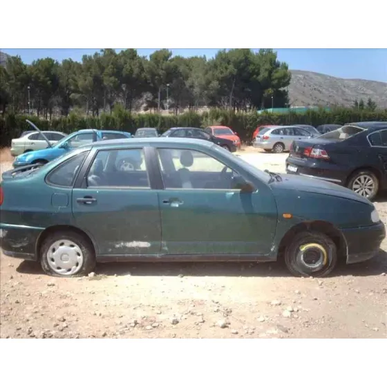 SEAT CORDOBA BERLINA (6K2) '1993 DREAM VERDE