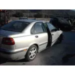 VOLVO S40 BERLINA '1995 2.0 16V GRIS